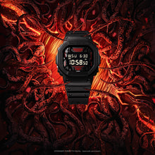 Charger l'image dans la galerie, Montre G-shock x Stranger things
