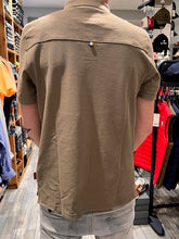 Load image into Gallery viewer, Polo GULF bold olive
