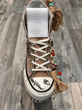 Charger l'image dans la galerie, Sneakers Nanku perles beige
