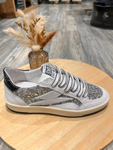 Load image into Gallery viewer, Sneakers SMR KAYLA 115
