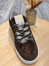 Load image into Gallery viewer, Sneakers SMR ALE 151
