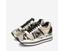 Load image into Gallery viewer, Sneakers Premiata Beth
